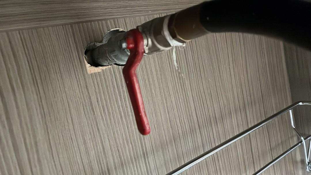 PUB gas Stove connection and locking of gas, Furniture & Home Living