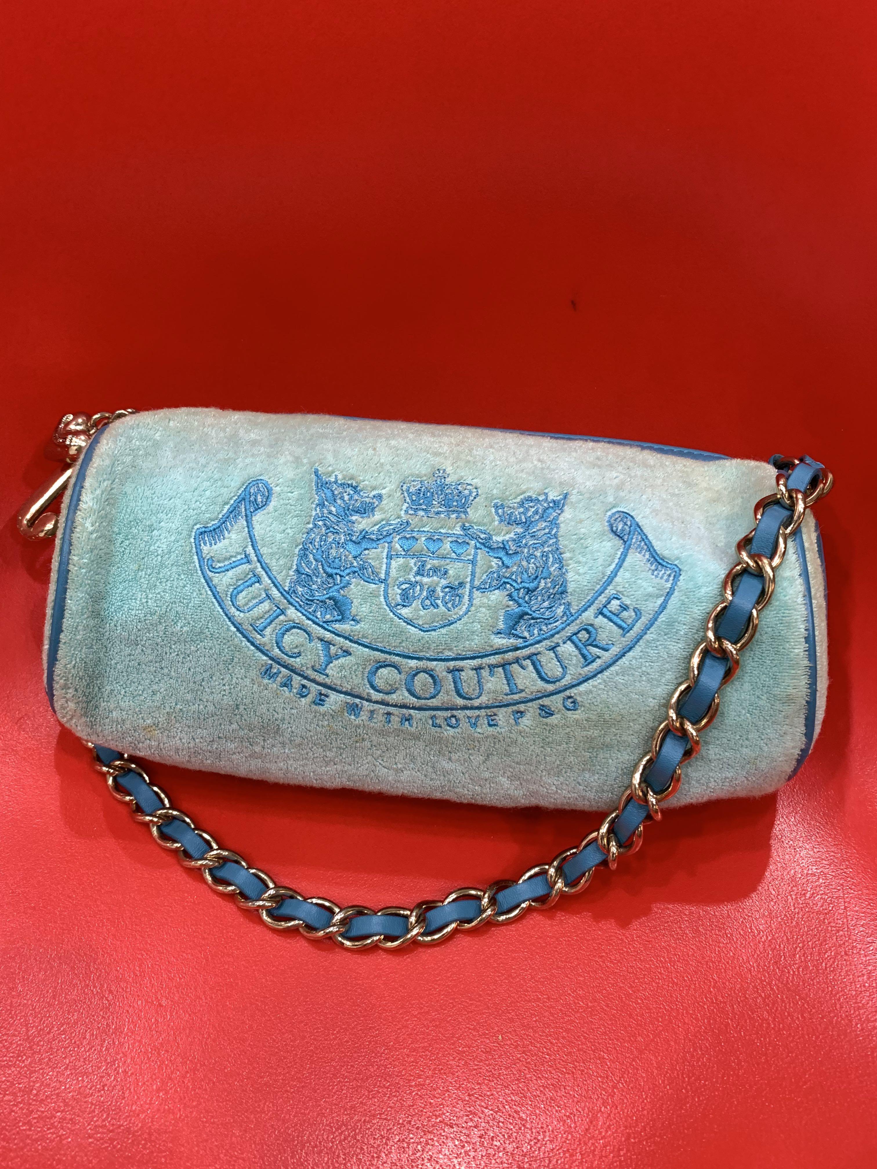 Rare Juicy Couture Chain Barrel Bag (Category: Clutches) located in Burgos, Pangasinan. Submitted by the.dummy.man (Listing ID 1156445854, Image 2). Description: Rare Juicy Couture Chain Barrel Bag Authentic Flaw: Need Clean.