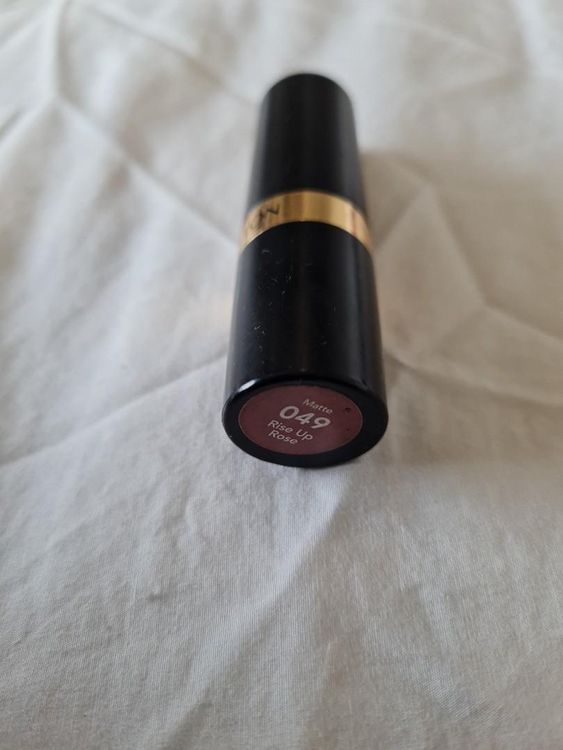 Revlon Lipstick Matte Rise Up Rose 