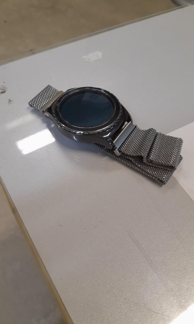 Gear s2 classic silver top