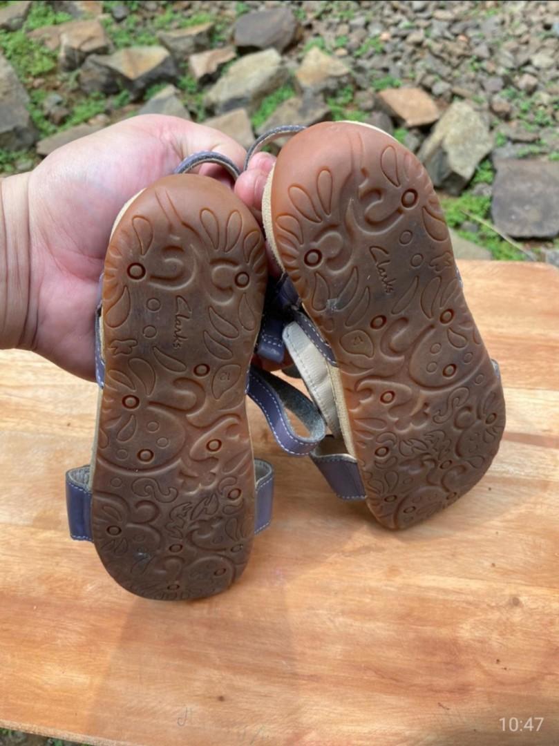 Sepatu Sandal Merk Clarks Air Spring FX ORIGINAL Bayi Anak