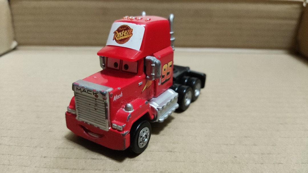 Tomica mack truck cheap