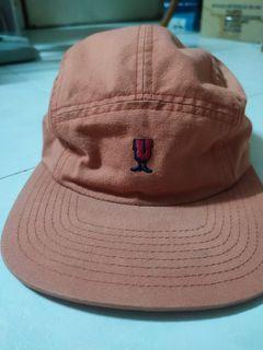 Undefeated U man 5 panel...ada kesan warna menurun sikit belah tepi...