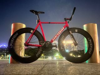 (Category: ) located in . Submitted by Oem_zipp (Listing ID 1156451687, Image 1). Description: .