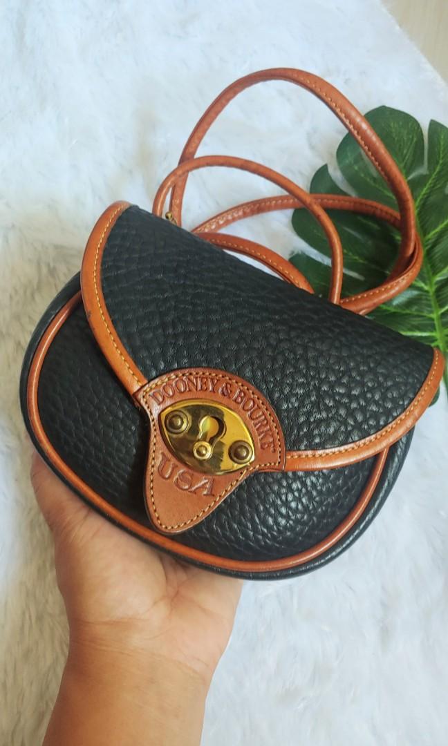 Dooney belt bag top