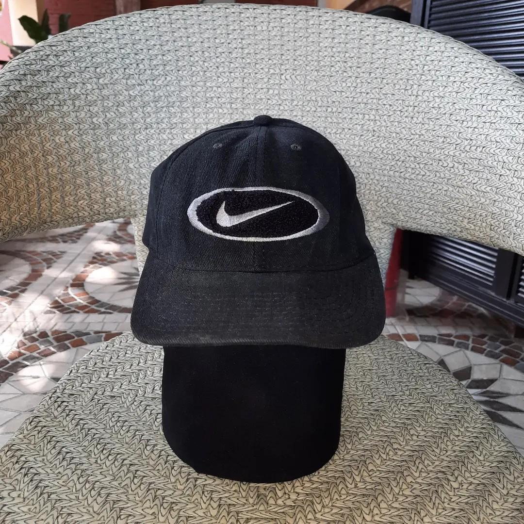 Nike shop strap cap