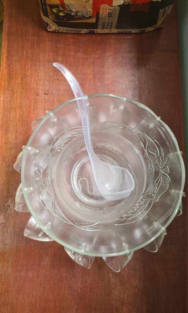 Vintage Punch Bowl (Category: Pitchers & Dispensers) located in Bacoor. Submitted by missysissyapparel (Listing ID 1156367837, Image 2). Description: 30 years old punch bowl of our mother. In a very good condition and complete set. No issues, no crack. Still with box as seen in the photos. .
