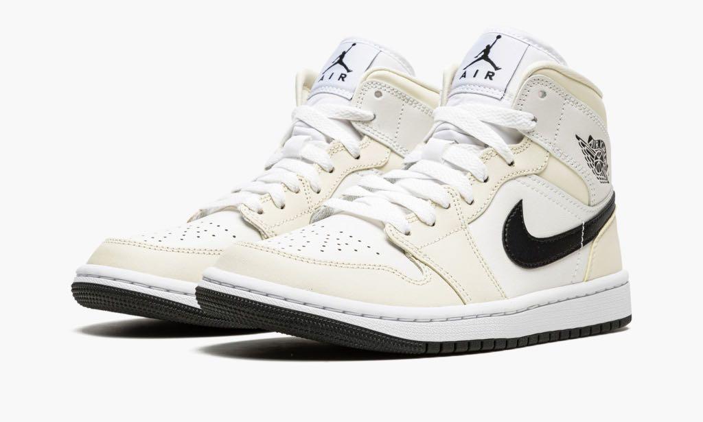 women's air jordans mid