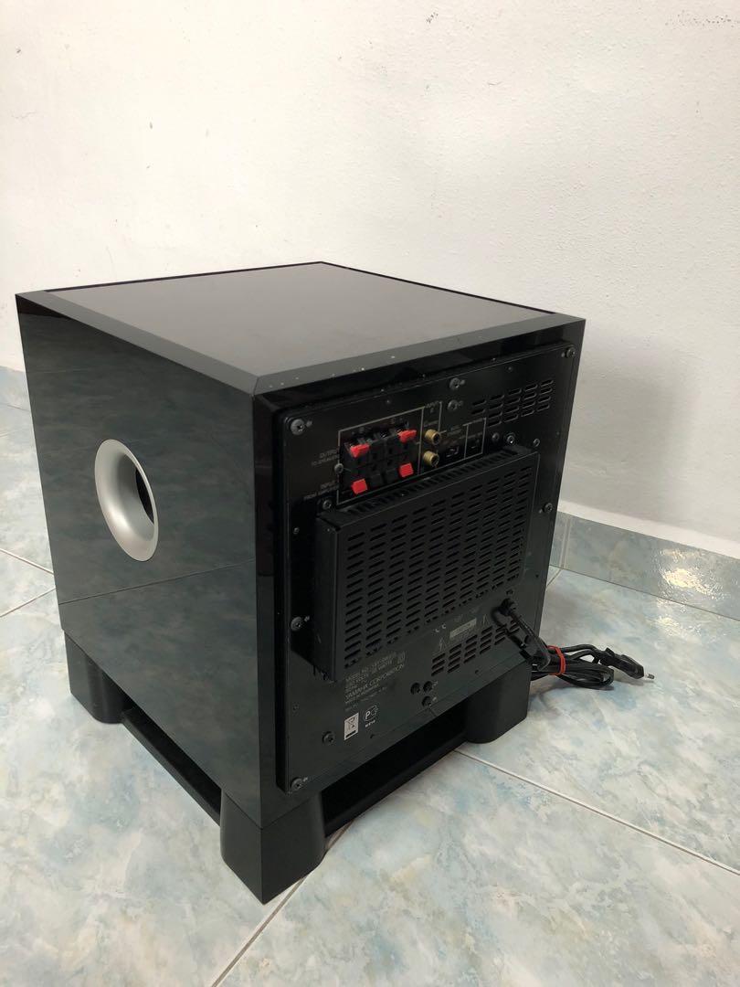 Yamaha Active Subwoofer System YSTSW215 (not working), Audio