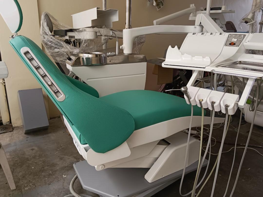 Yoshida dental chair for sale, Everything Else, Others on Carousell