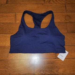 (Category: ) located in . Submitted by lululemoner (Listing ID 1156697205, Image 1). Description: .