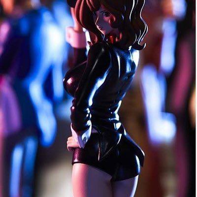 造型師寫真家 峰不二子creator X Creator 玩具 公仔在旋轉拍賣