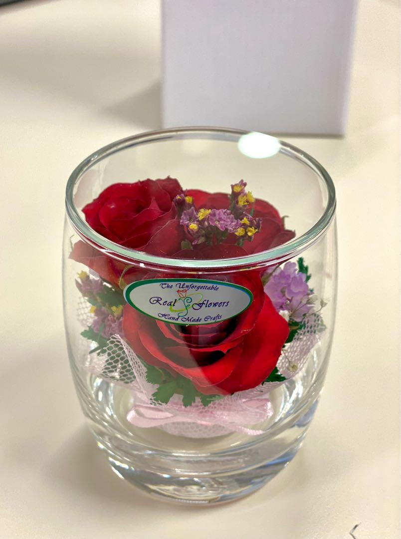 長期保存的泰國真花紅玫瑰玻璃樽 Red Roses 傢俬 家居 家居裝飾 人工植物盆栽 Carousell 長期保存的泰國真花紅玫瑰玻璃樽 Red Roses 傢俬 家居 家居裝飾 人工植物盆栽 Carousell