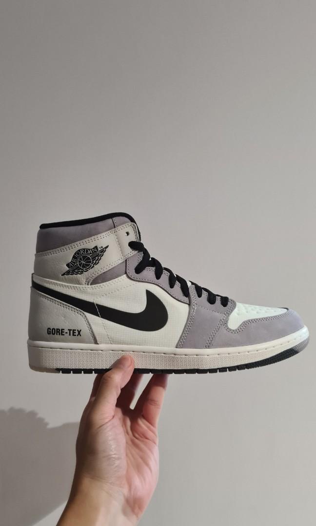 Air jordan clearance 1 light bone