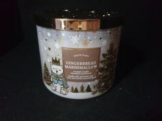 Bath and Body Works / White Barn 3 wick scented candles