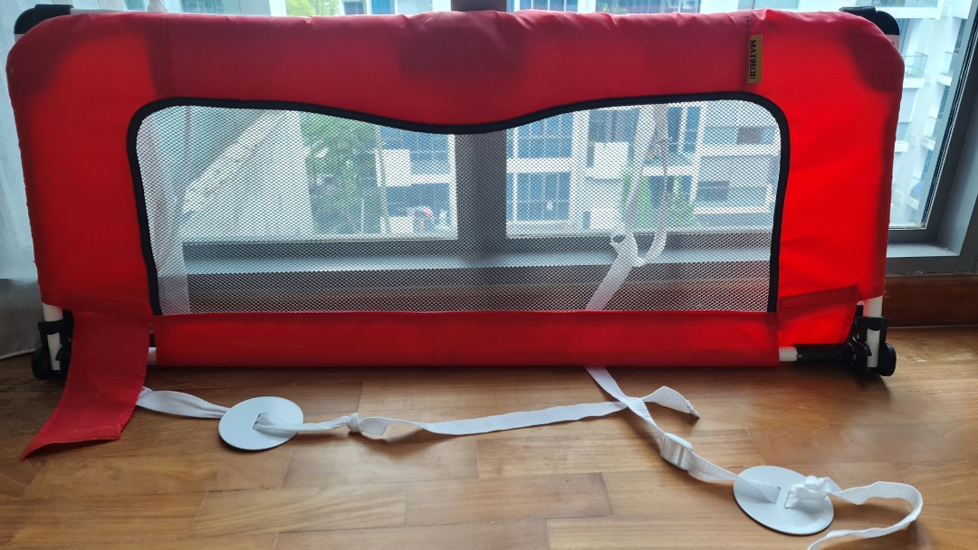 Matsuco Bed guard, easy to install, Babies & Kids, Baby Nursery & Kids