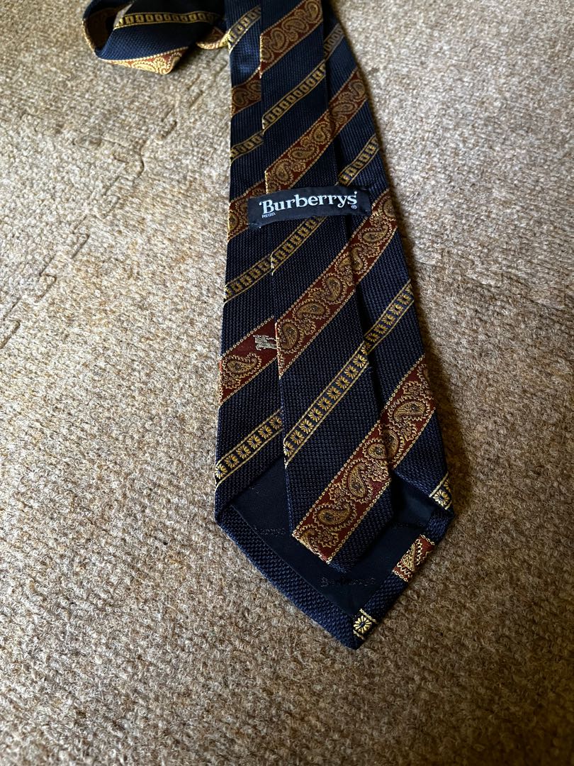 Burberry Necktie, Men's Fashion, Watches & Accessories, Ties on Carousell