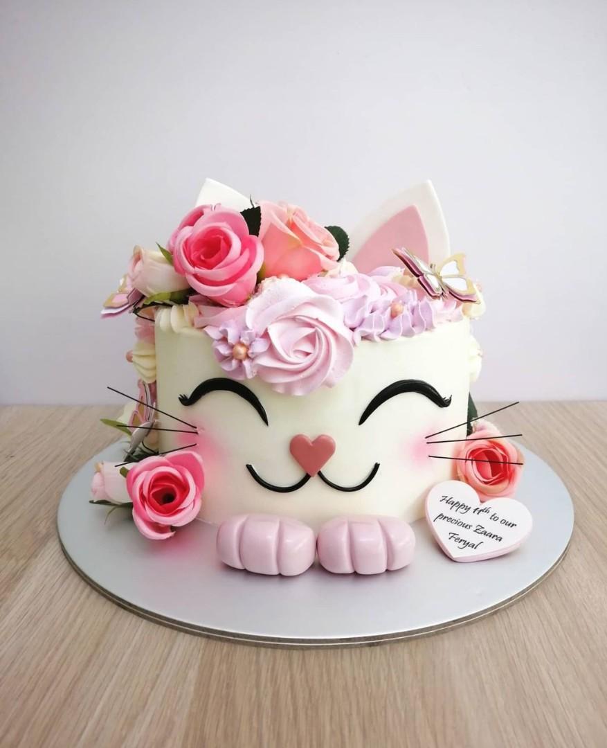 Hello Kitty Cake | Cat cake, Hello kitty cake, Cake