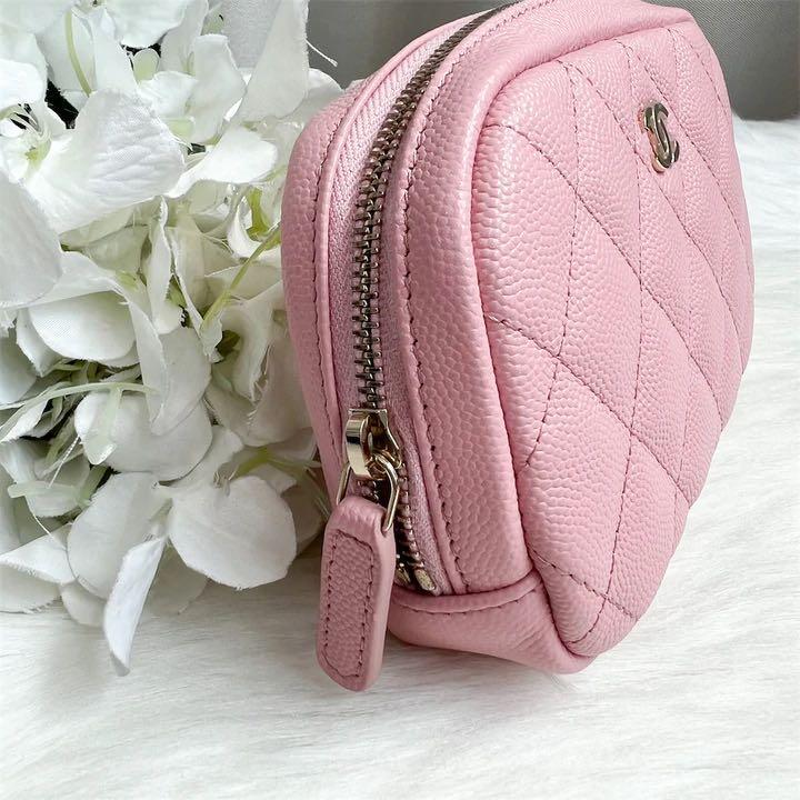 Chanel Small Cosmetic Pouch In 22C Pink Caviar LGHW