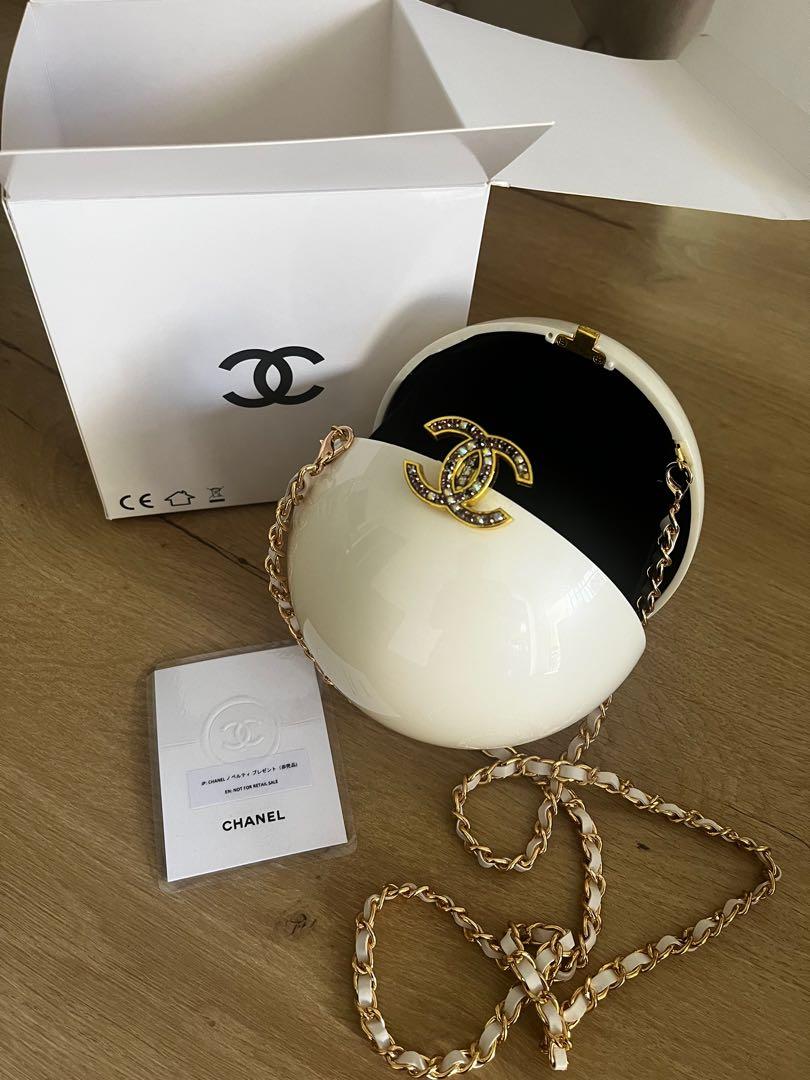 Chanel vip on sale gift pearl bag