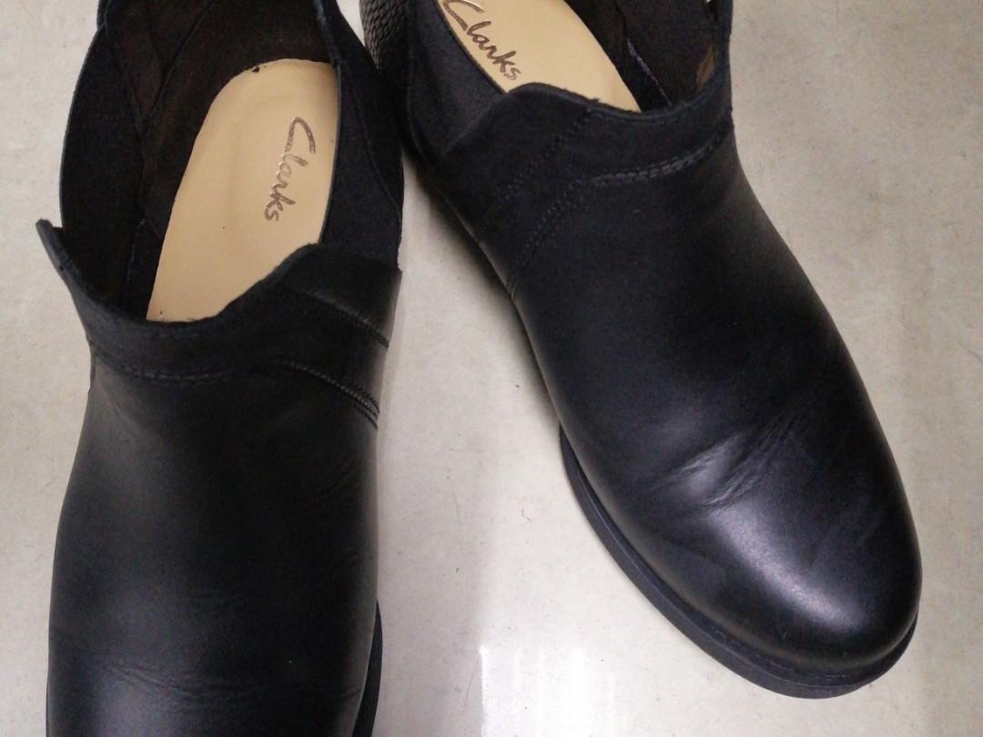 Clarks demi beat boots store