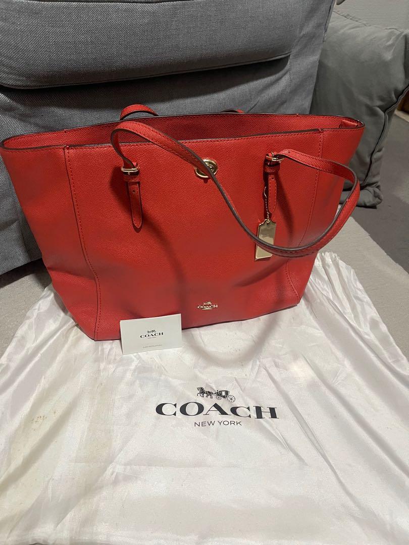 Red hotsell bag coach