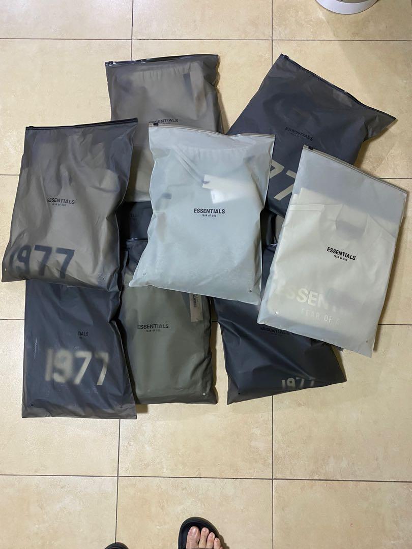Fear of God Essentials (Category: Tshirts & Polo Shirts ) located in Cebu City. Submitted by mykell888 (Listing ID 1156647952, Image 1). Description: Fear of God Essentials All sizes are SMALL Brandnew (Legit) Pacsun Release 1977 Crewneck iron - P4,900 1977 tees iron - P3,200 (SOLD) 1977 Crewneck wheat - P4,900 Sweatpants wheat - P4,900 Sweatpants seafoam - P4,900 Swaetpants iron - P4,900 Sweatpants heather oat - P4,900 Sweatshorts iron - P4,500 