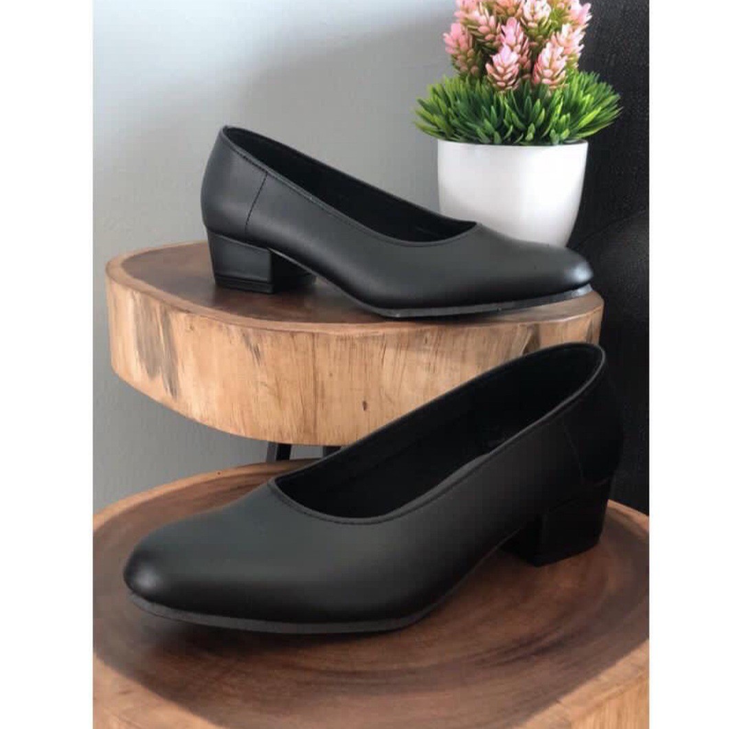 Female court shoes 2025