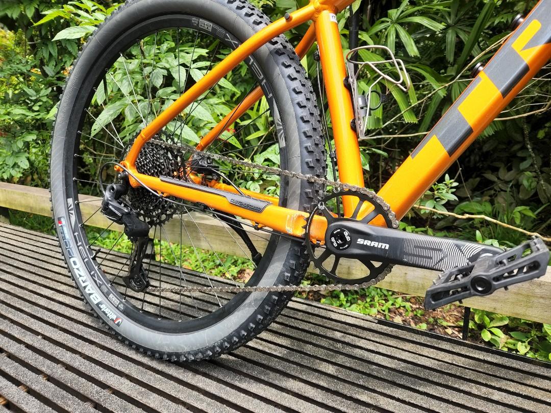Trek marlin hotsell naranja