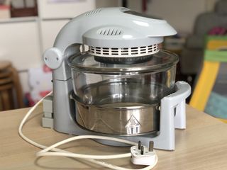 （分類：）位於 。 由 sebastiantam 提交（商品編號 1156632004，圖片 1）。簡介： 。