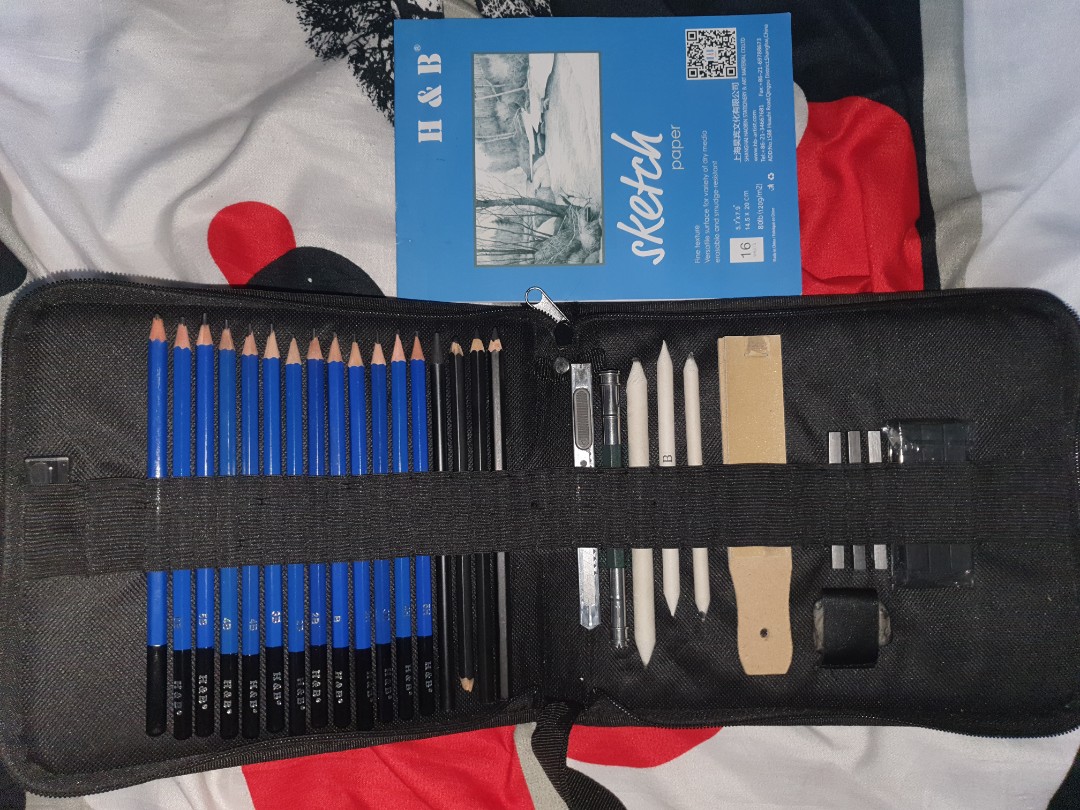 H & B Drawing Kit, Hobbies & Toys, Stationary & Craft, Stationery