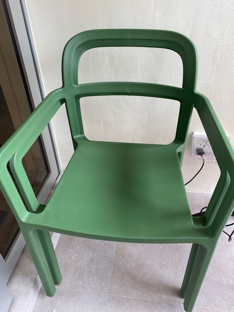 IKEA YPPERLIG Chair with armrests, green, Furniture & Home Living