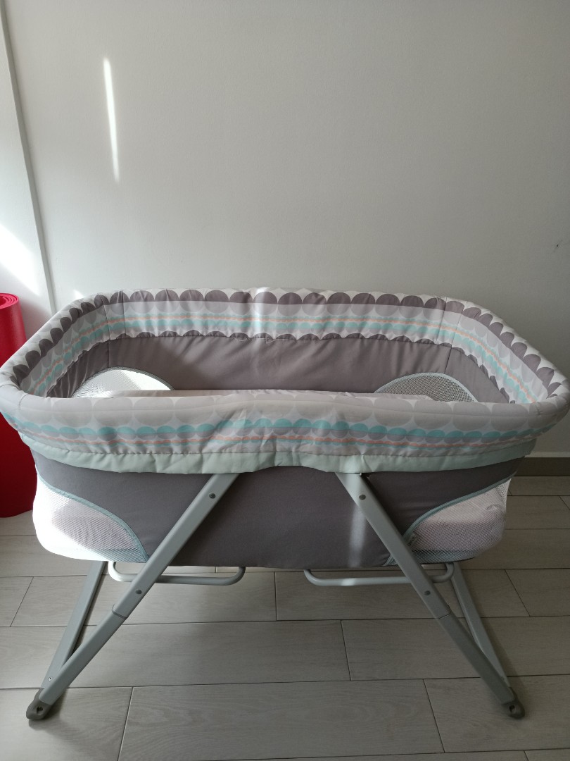 Ingenuity rocker, Babies & Kids, Baby Nursery & Kids Furniture