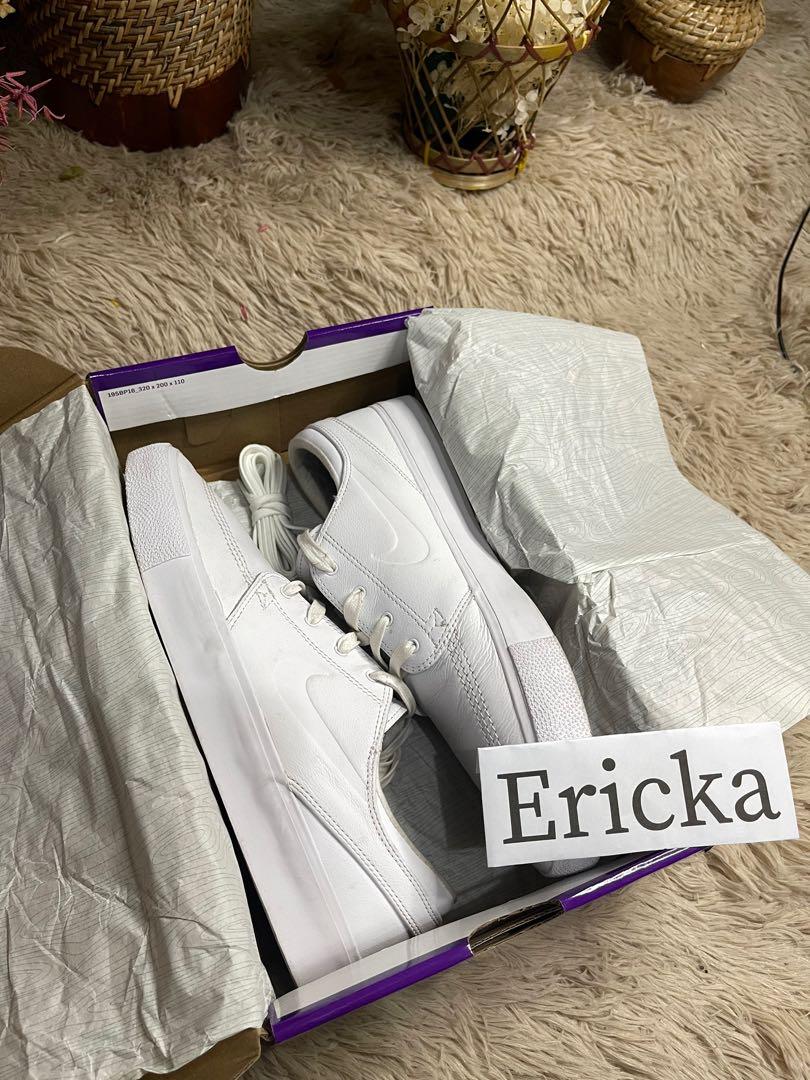 triple white janoski