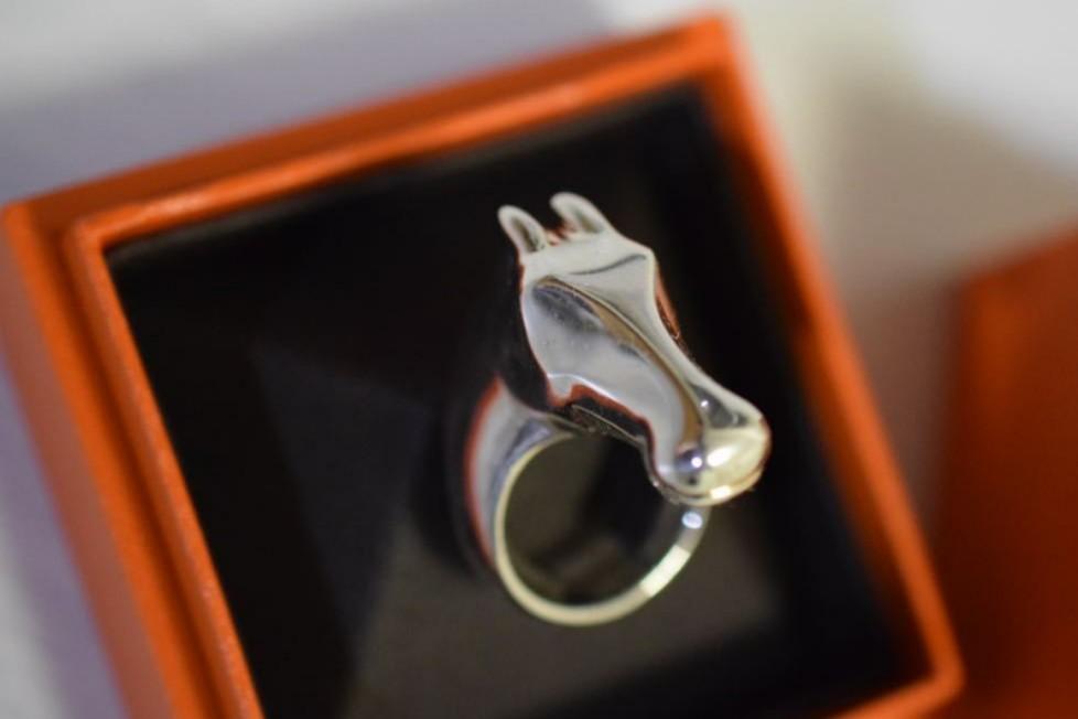 GENUINE HERMES Sterling Silver Galop Ring in an orange box tied