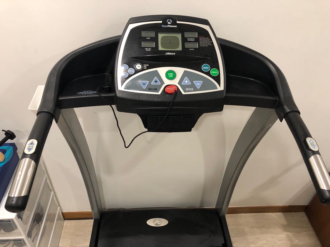Keys Fitness A5T Treadmill, Sports Equipment, Exercise & Fitness