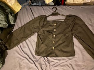 (Category: ) located in . Submitted by tashalaaaaaaaa (Listing ID 1156678300, Image 1). Description: .