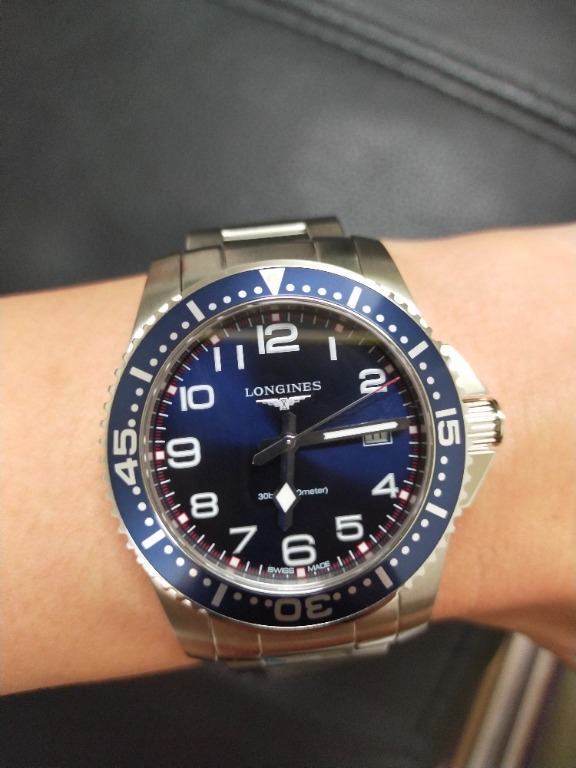 Longines Hydroconquest 41mm Quartz New Old Stock Luxury