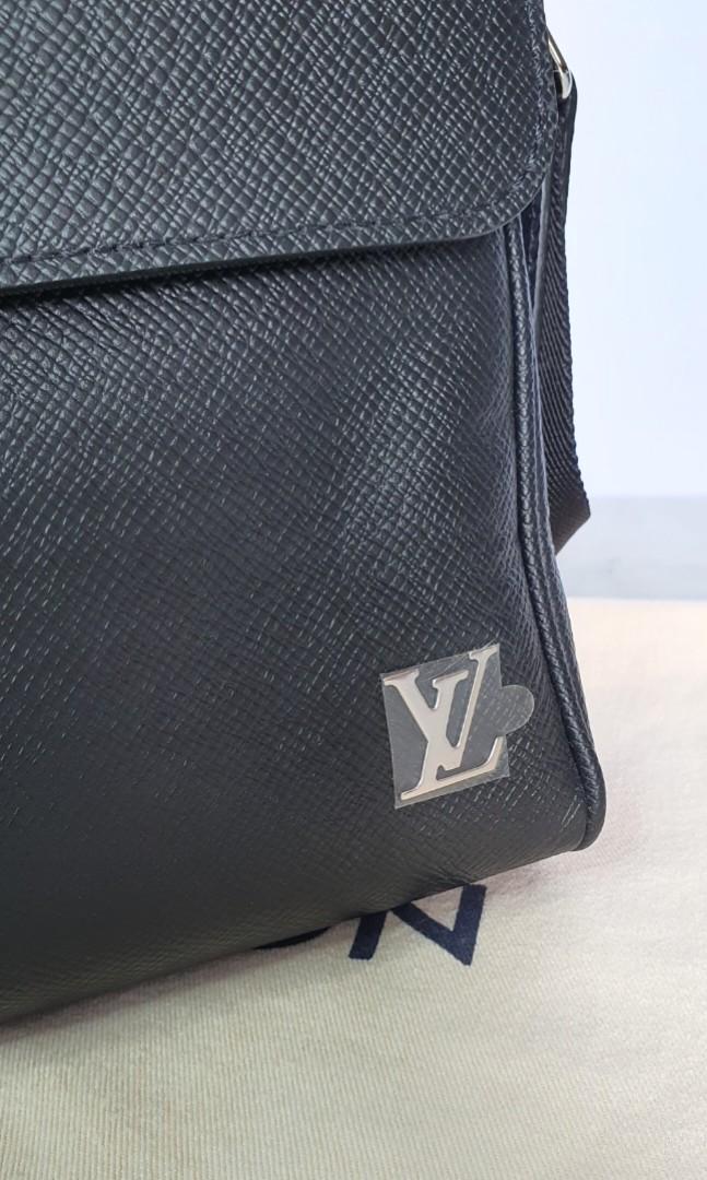 Louis Vuitton Takeoff Messenger Black autres Cuirs