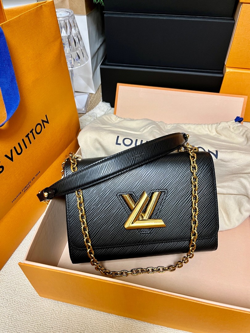 Pin by しゅん on 音楽  Louis vuitton twist bag, Louis vuitton twist, Louis  vuitton