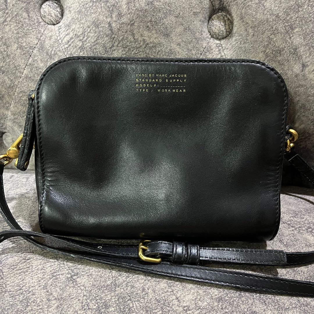Marc by marc sales jacobs sling bag