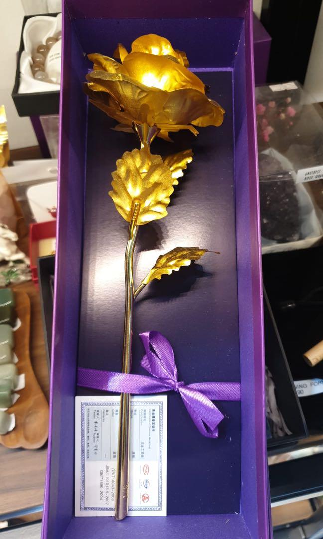 Gold plated hotsell rose near me