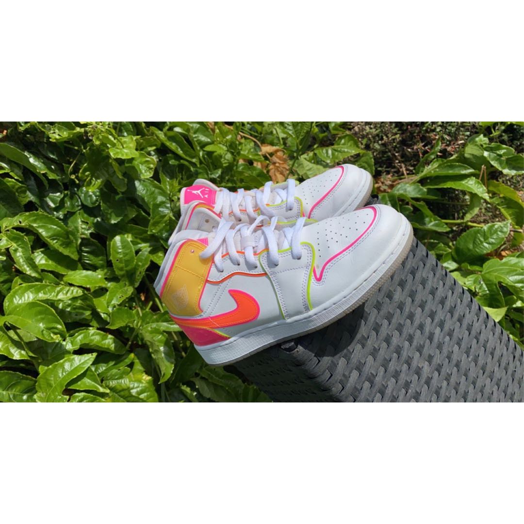 nike jordan edge glow
