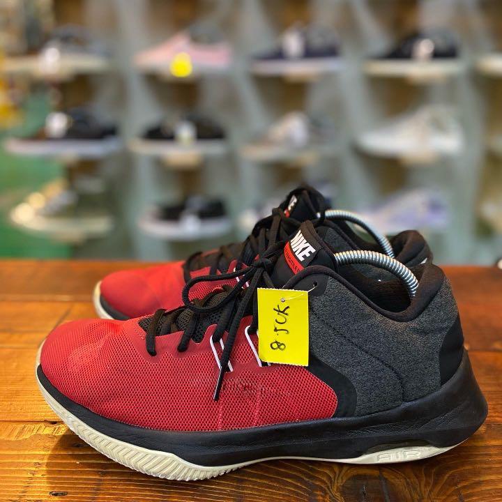 Nike air versitile ii trainers mens new arrivals