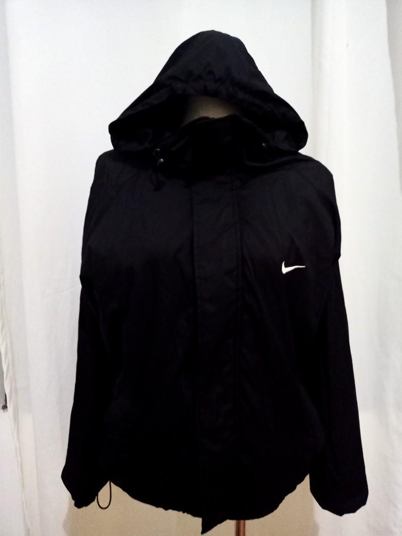 Plain black nike jacket deals