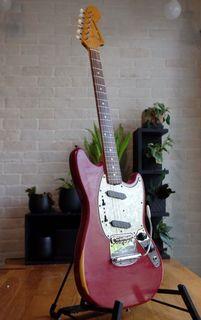  Vintage 1966 Dakota Red Fender Mustang