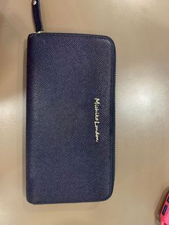 (Category: ) located in . Submitted by tee.bags (Listing ID 1156621044, Image 1). Description: .