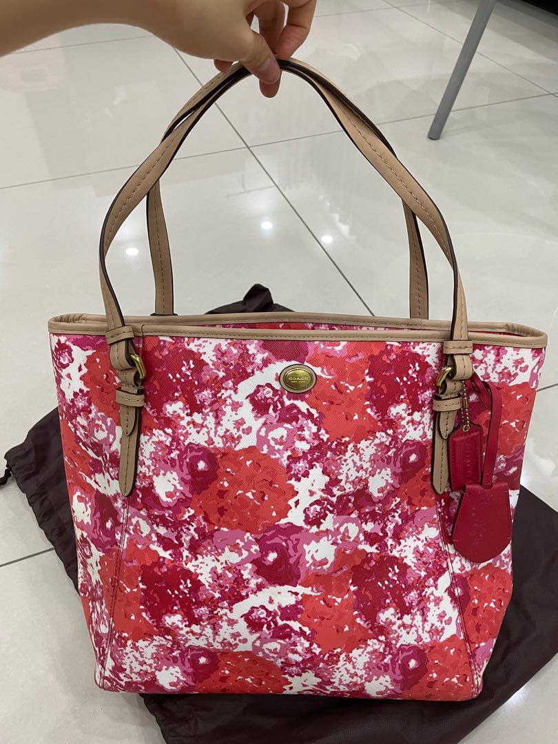 Floral Tote bag  New with Tags 