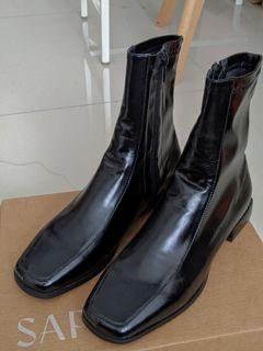SAPPUN Black boots / Laurenti Square Ankle Boots