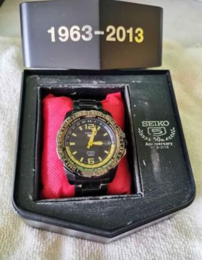Seiko 5 Sports 50th Anniversary 1963 2013 Automatic 100M Men s
